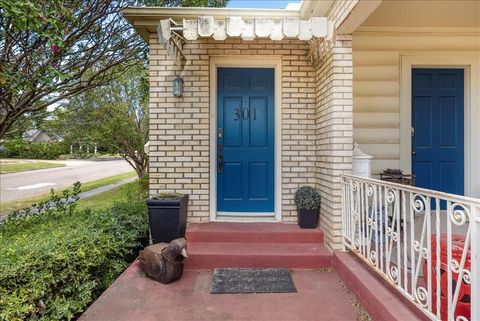 301 E Blair Street Mineola TX 75773