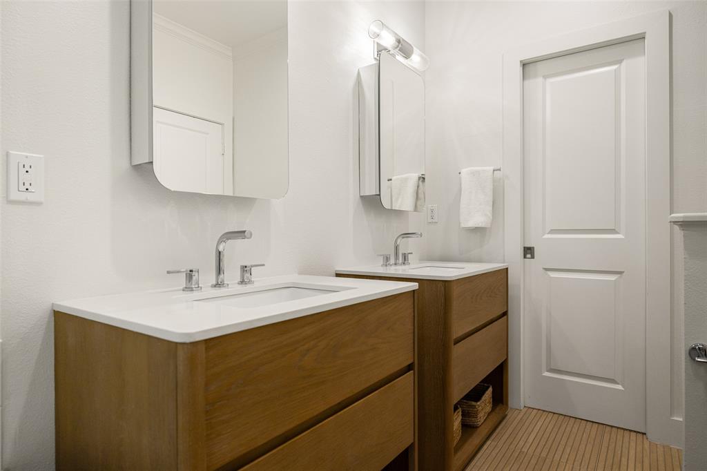 Ross Ave Condo - Residential
