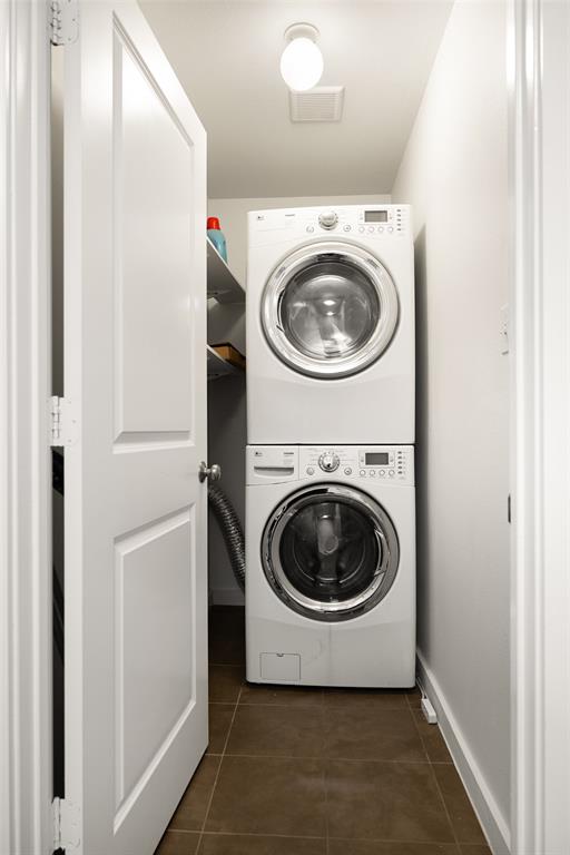 Ross Ave Condo - Residential
