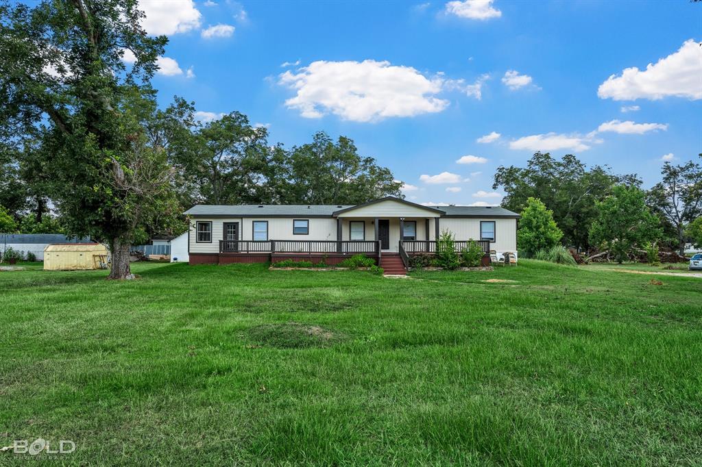 660 Red Chute Lane