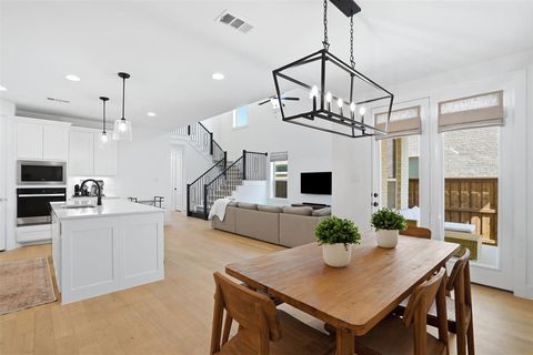 Photo of 6036 Silverstein Street, Fort Worth, TX 76126 (MLS # 21256127)