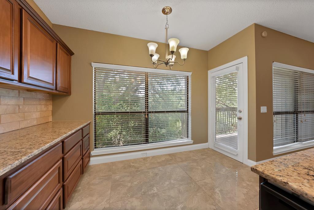 Oaks On The Bend Condos Ph 01-04 - Residential