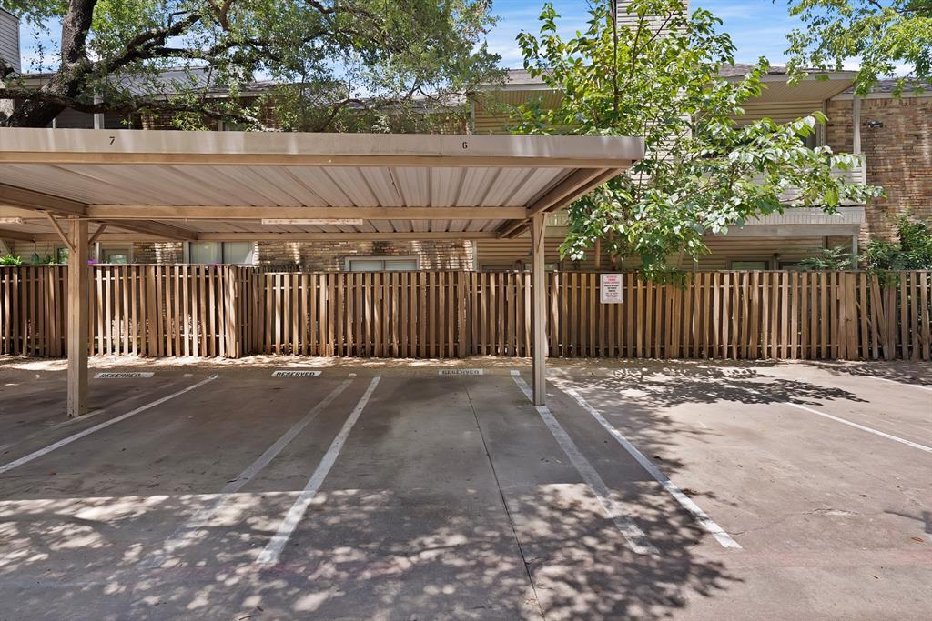 Oaks On The Bend Condos Ph 01-04 - Residential