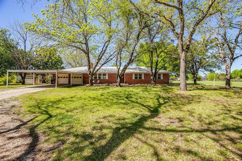 8216 Cleburne Highway Granbury TX 76049