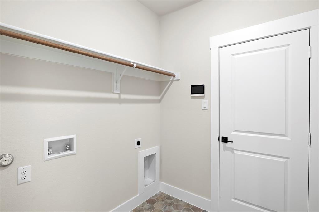 Gladiator Estates - Residential