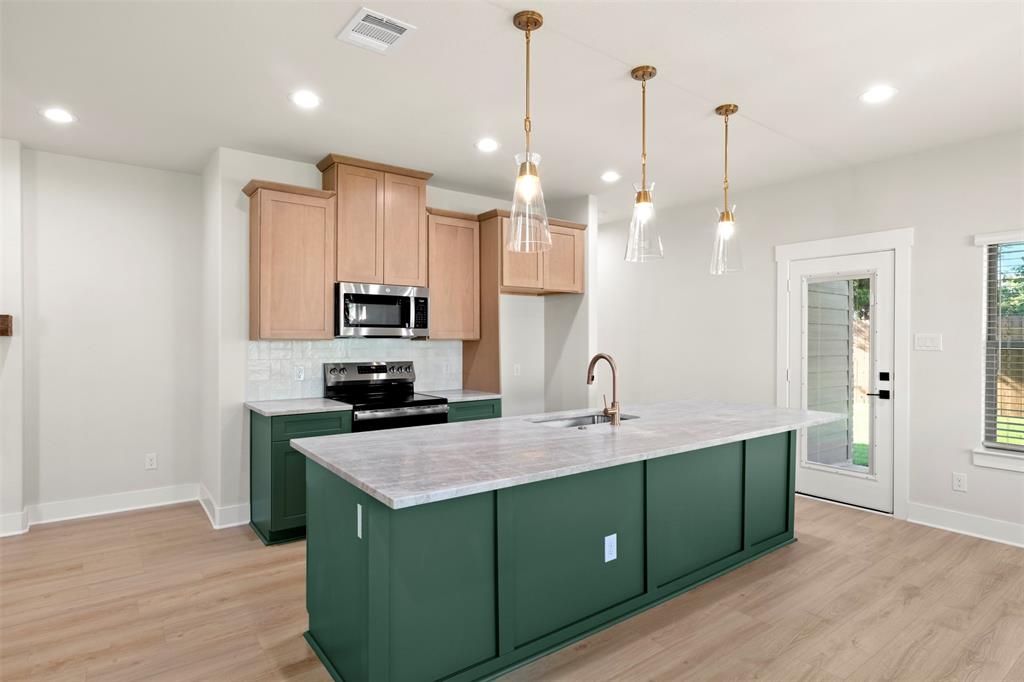 Gladiator Estates - Residential