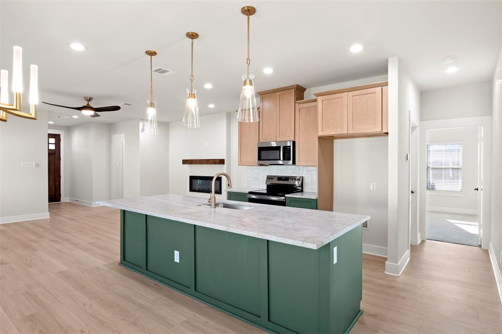 Gladiator Estates - Residential