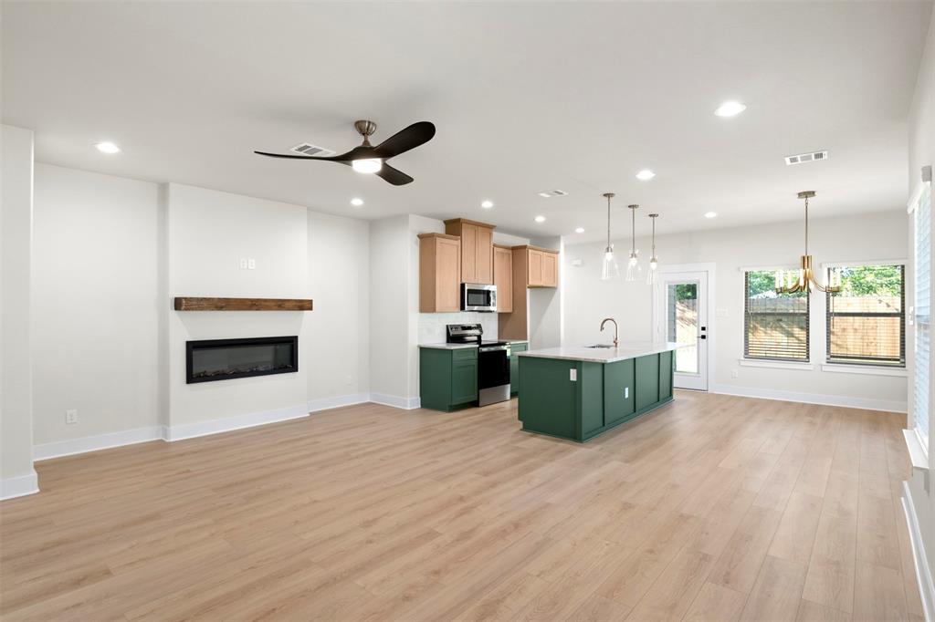 Gladiator Estates - Residential