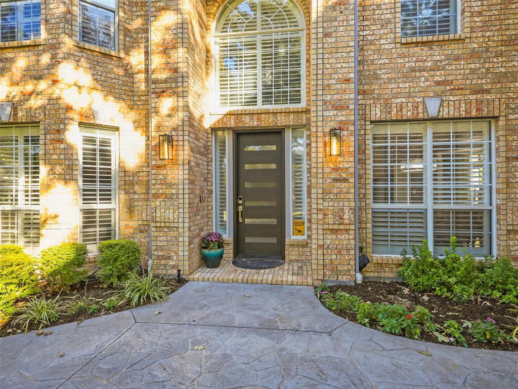 8104 Greensboro Drive
