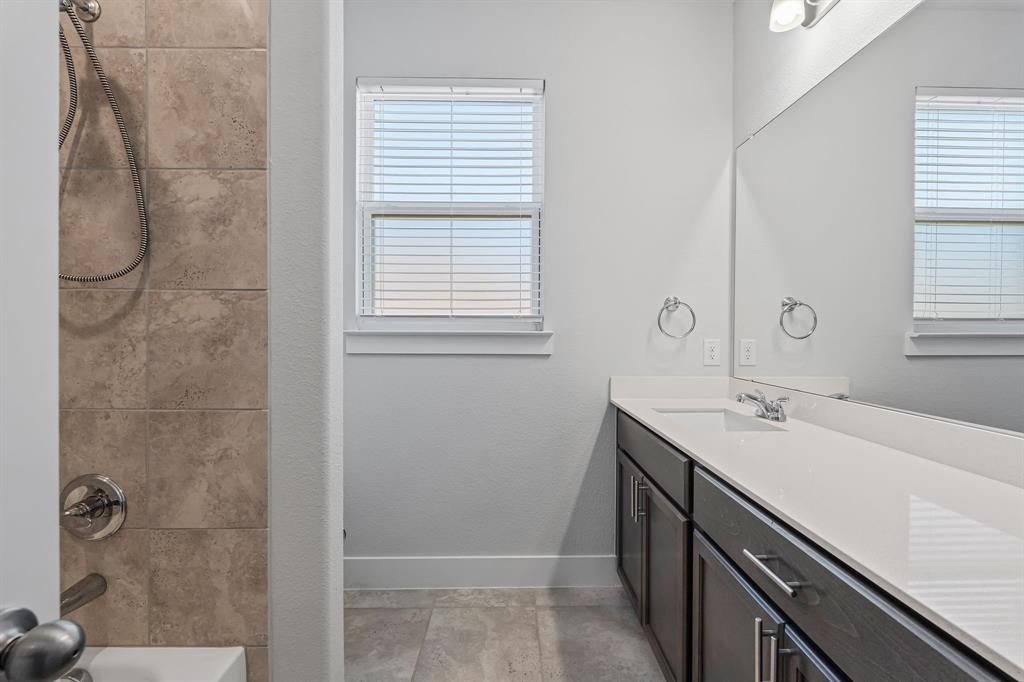 PECAN CREEK CROSSING - Residential