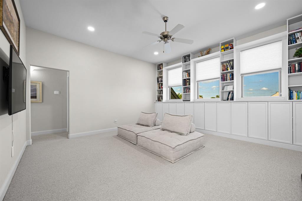 Buffalo Creek Tennis Village - Residential