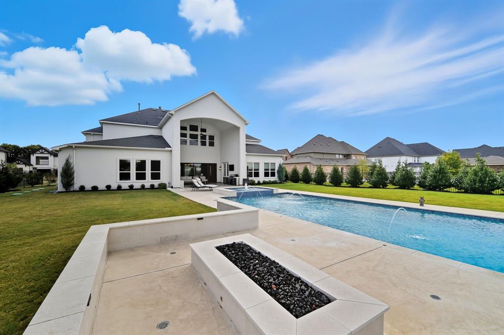 Townlake Ph Four - Residential