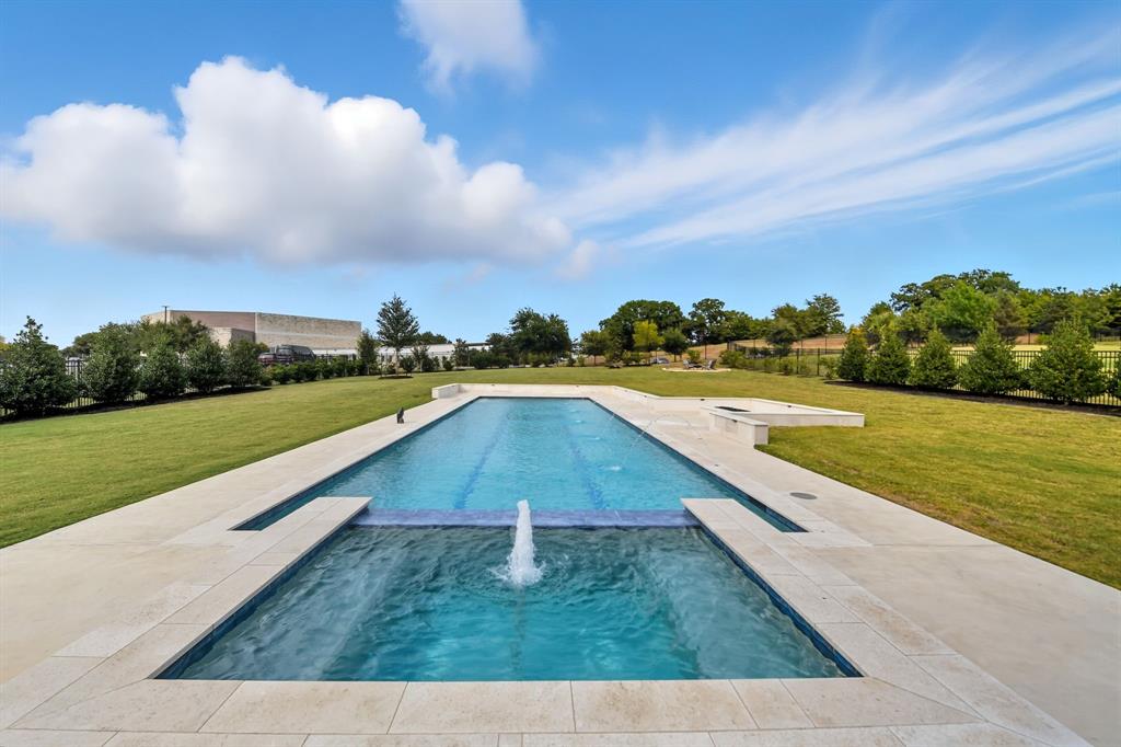 Townlake Ph Four - Residential