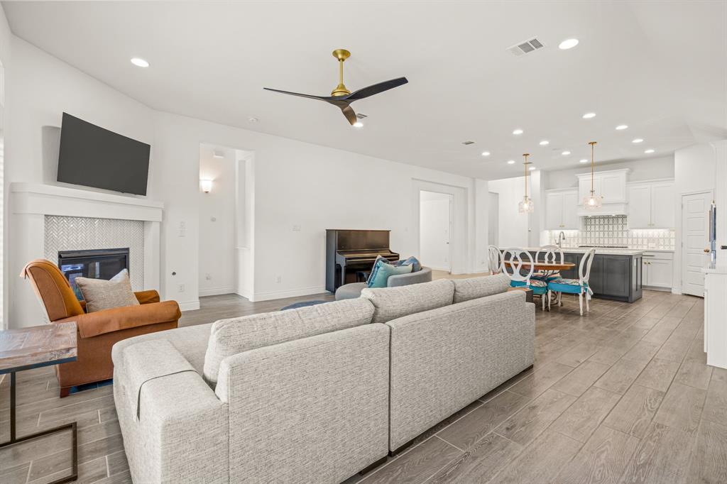 Ventana Ph 4 - Residential