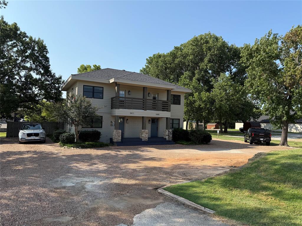 Joshua Minnett - Commercial Lease