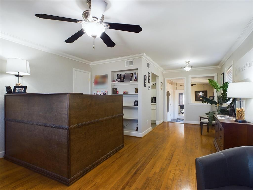 Joshua Minnett - Commercial Lease