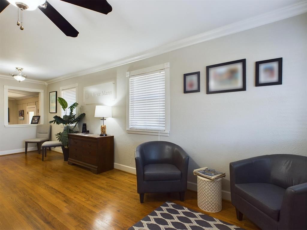 Joshua Minnett - Commercial Lease