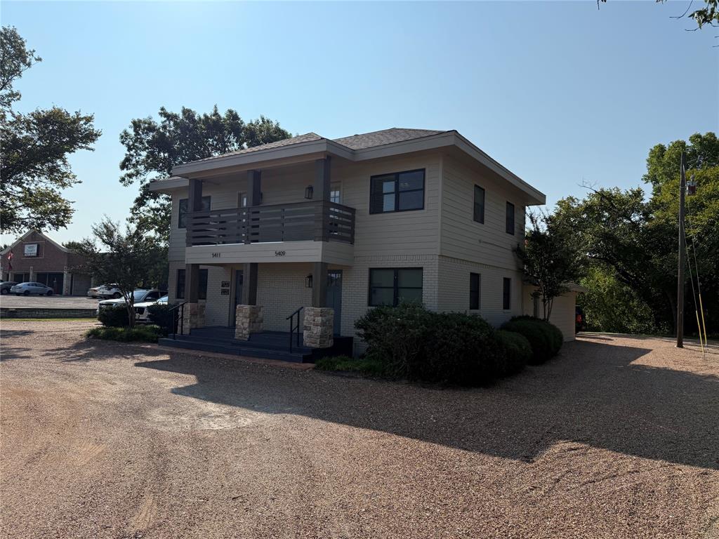 Joshua Minnett - Commercial Lease