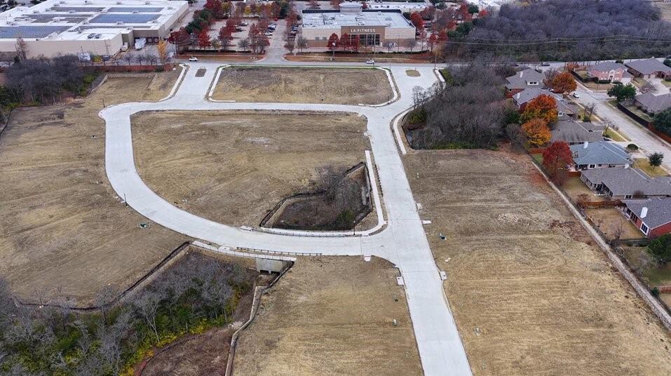 John M Thomas - Land