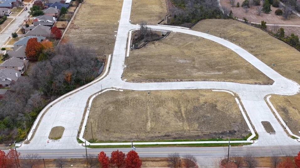 John M Thomas - Land