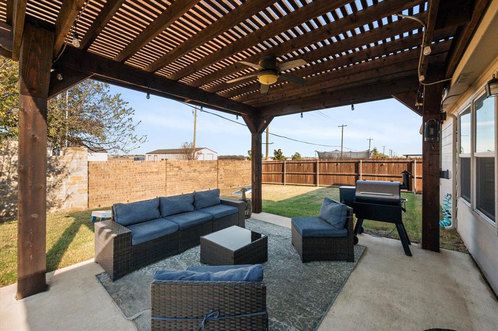 4520 Knoll Gardens Way