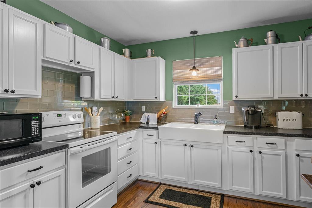 William C Anderson Surv Abs #5 - Residential Income