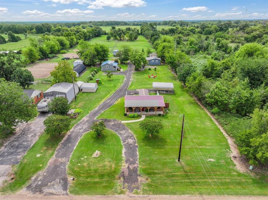 Move-in Ready Rental Investment-Prime Location Near Canton First Monday Grounds
Don't miss this rare opportunity to own four charming , revenue producing cottages situated on a spacious 3.8 acre lot in the Fruitvale ISD. Each cottage is beautifully furnished and ready for your next short-term or long term tenants. Perfect for First Monday Shoppers. Ready for 1st Monday overnight customers. Currently used as first Monday rentals or long term rentals, this property is already income-generating with strong potential for future growth. As added benefits, the property uses an on site functioning well plus the added safety of a quality storm cellar.
There is a a 3BR, 2BA Home with outbuildings on the adjacent 3.7 acre lot which is also available for purchase. Together, the two parcels create a 7.5 acre investment opportunity.
Give the agent a call to schedule your tour.