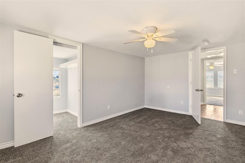 Hollowbrook - Residential