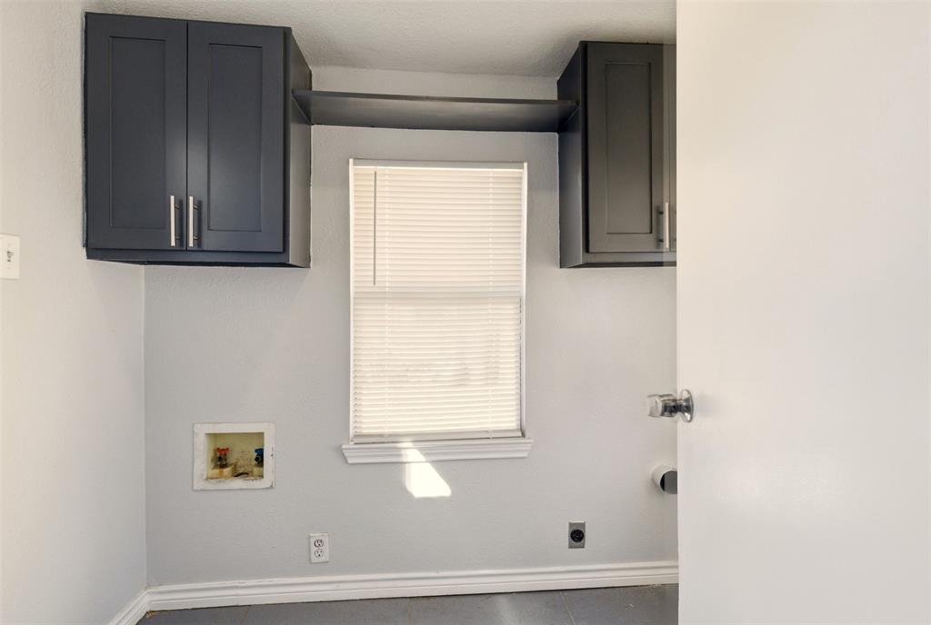 Hollowbrook - Residential