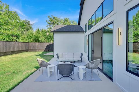 Tiny photo for 3737 Cortez Drive, Dallas, TX 75220 (MLS # 20929274)