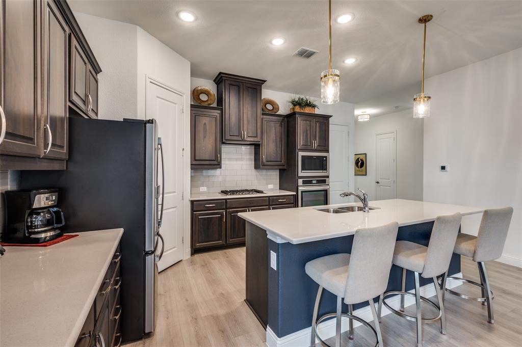 9525 Blue Stem Lane