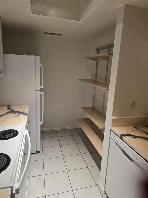 Las Colonitas Condo - Residential Lease