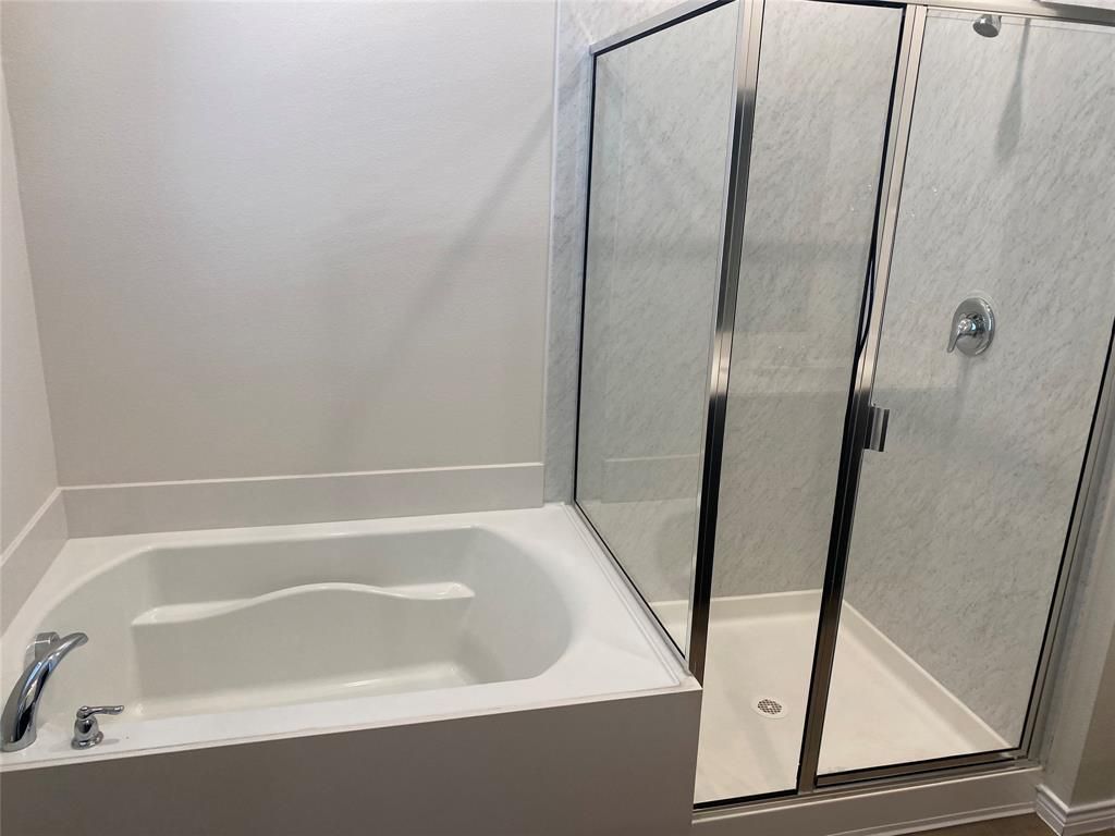 Photo of 2157 Crooked bow Drive #2157, Mesquite, TX 75149 (MLS # 21062603)