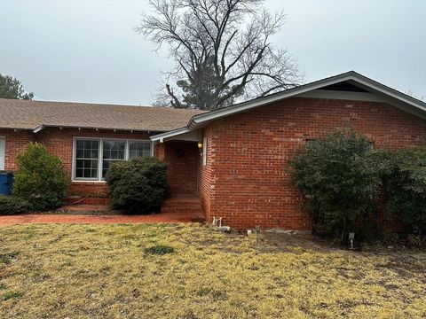 A home in Sweetwater