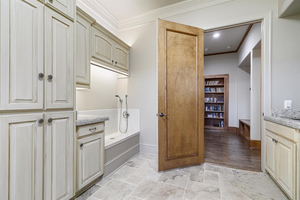 Woods Of Argyle - Residential