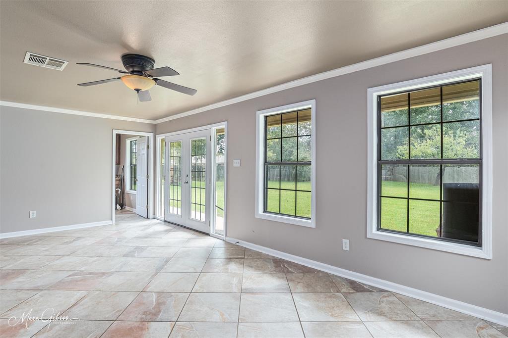 Bossier City, Louisiana 71111, United States, 4 Bedrooms Bedrooms, ,2 BathroomsBathrooms,Residential,Active,225106