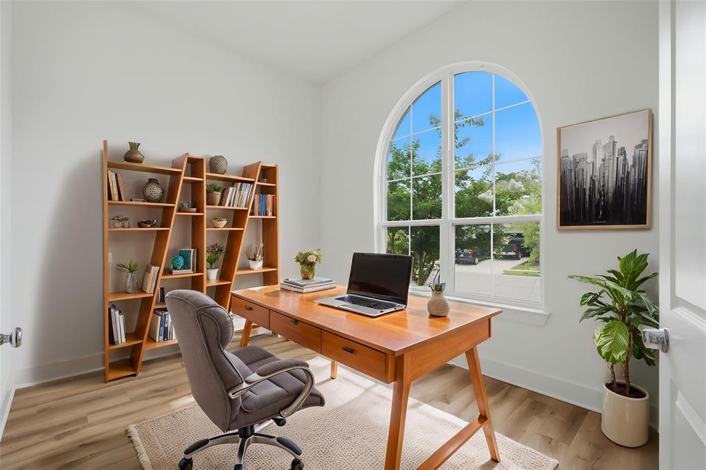 1616 Mcdougall Creek