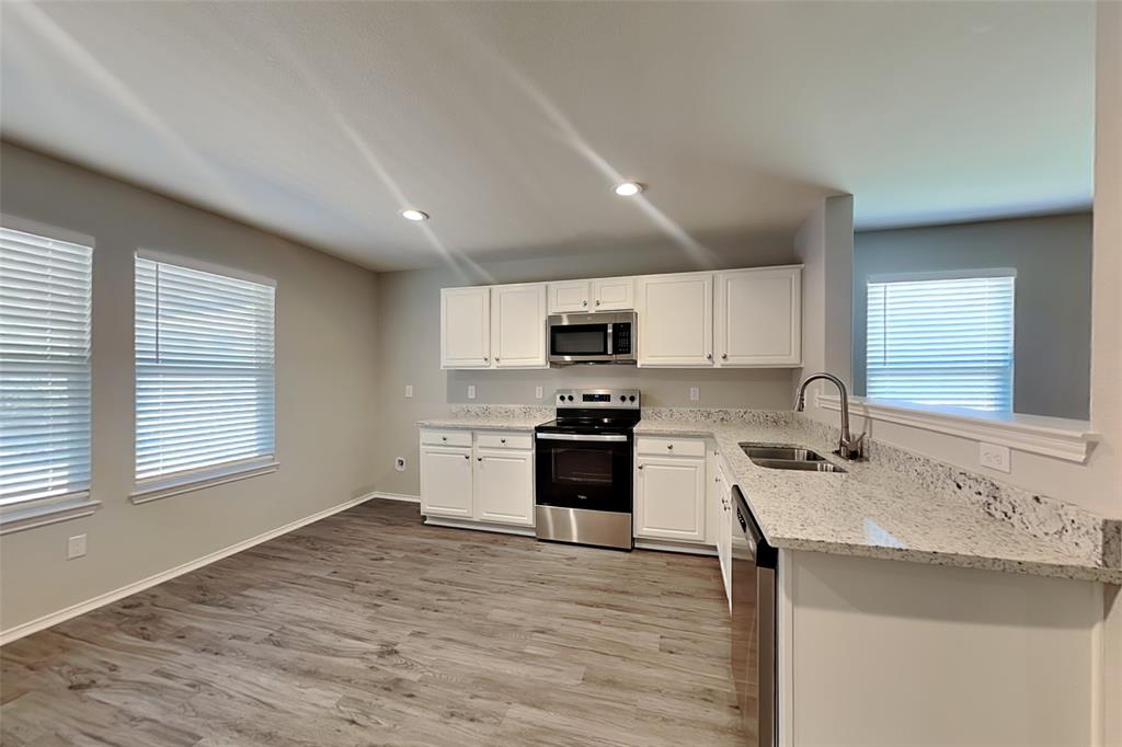 Parks At Boat Club The - Residential Lease