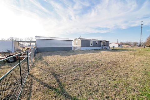 Tiny photo for 176 Graydon Road, Whitesboro, TX 76273 (MLS # 21197109)