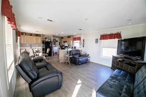 Tiny photo for 176 Graydon Road, Whitesboro, TX 76273 (MLS # 21197109)