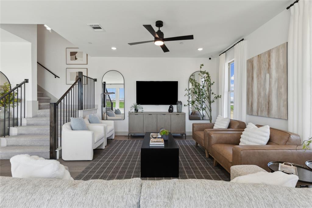 1041 Magdalena Way
