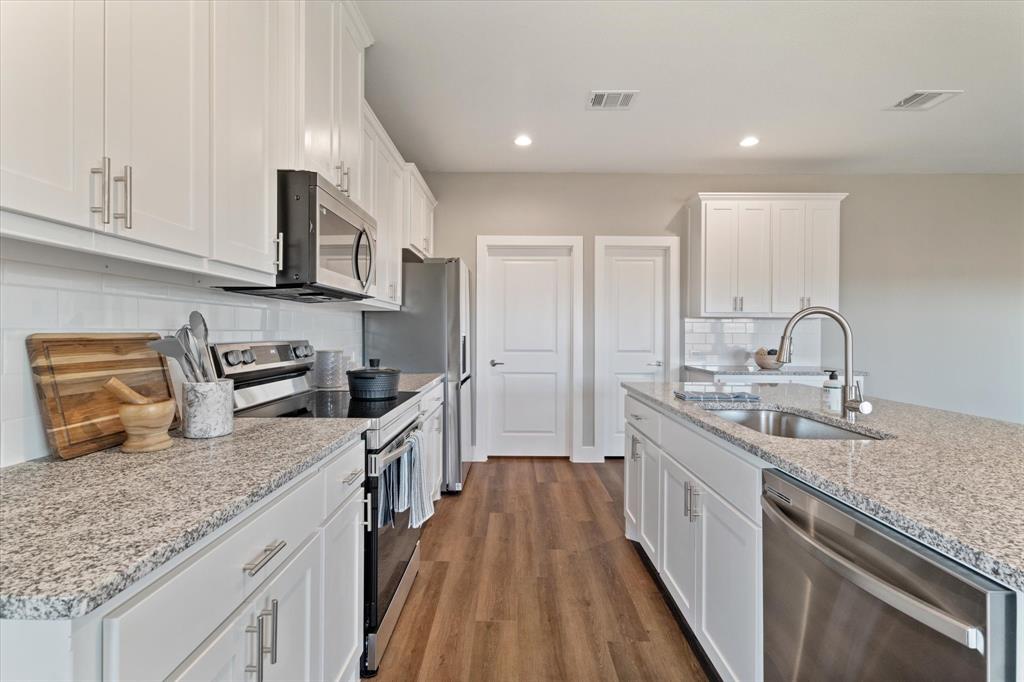 434 Cirrus Circle