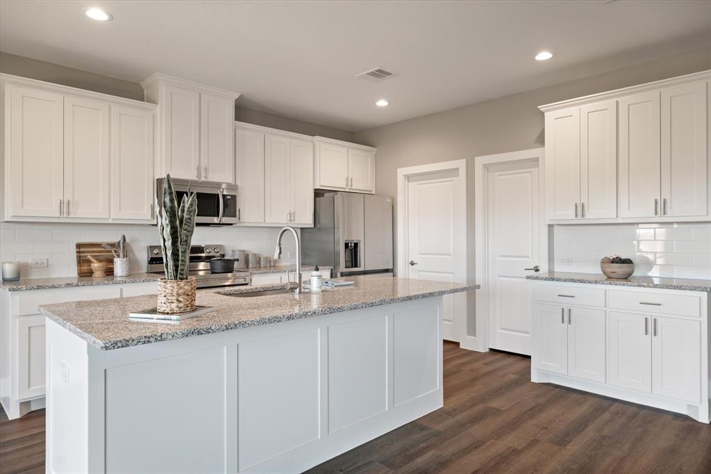 434 Cirrus Circle