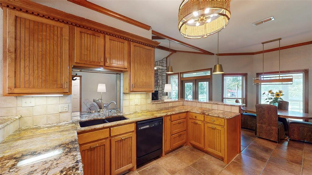 Stone Chimney Cove - Residential