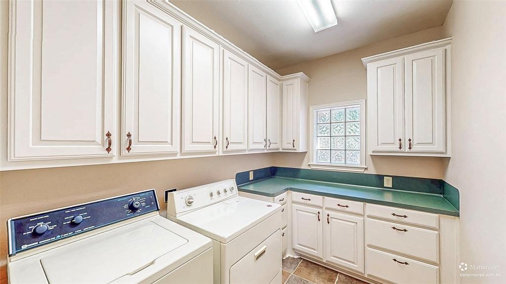 Stone Chimney Cove - Residential