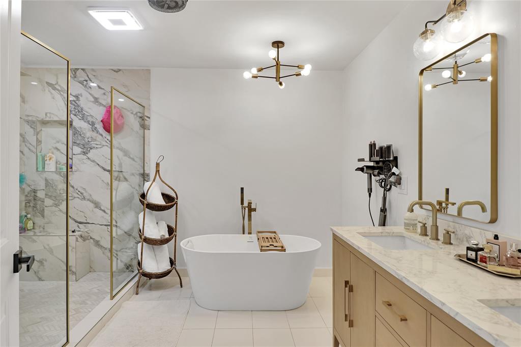 Moore Lonson - Residential