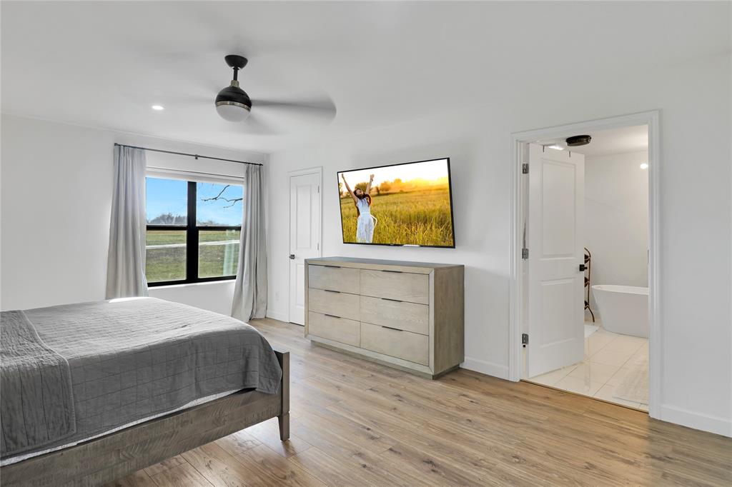 Moore Lonson - Residential