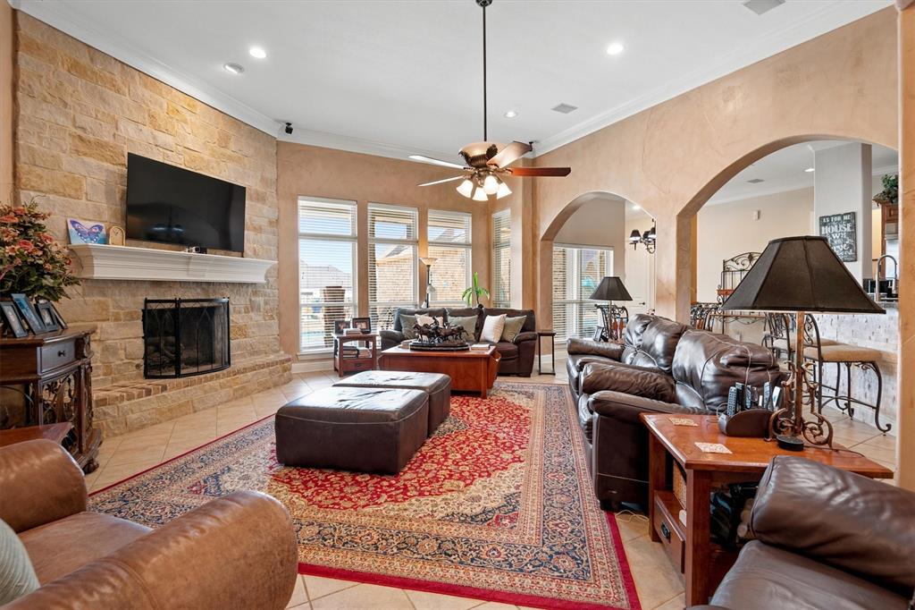 7211 Hamilton Drive