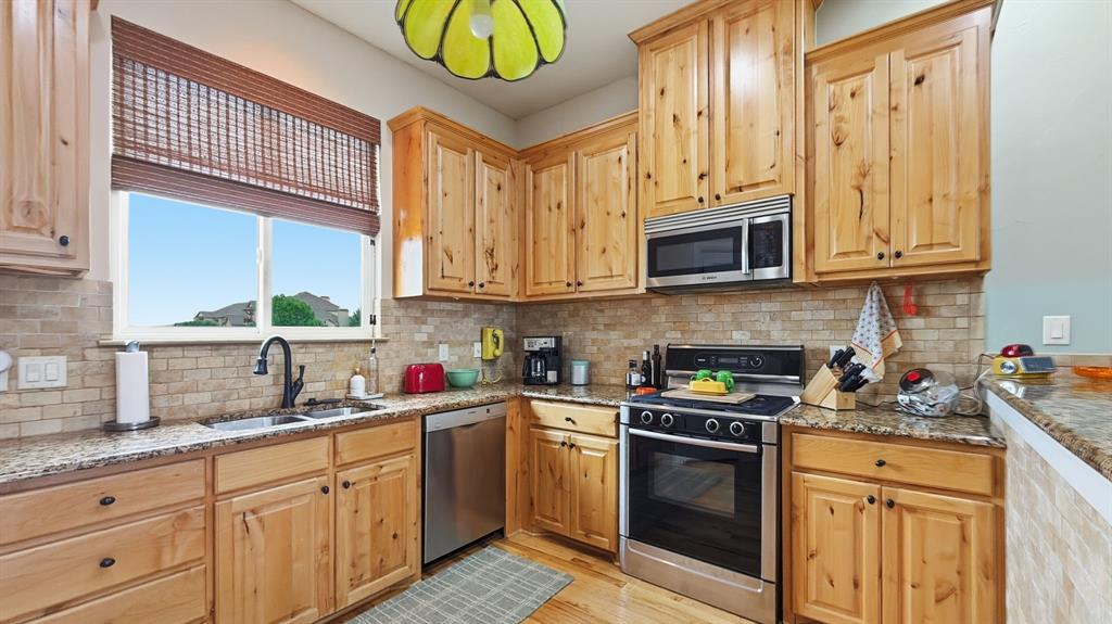 1029 Chapel Ridge Road