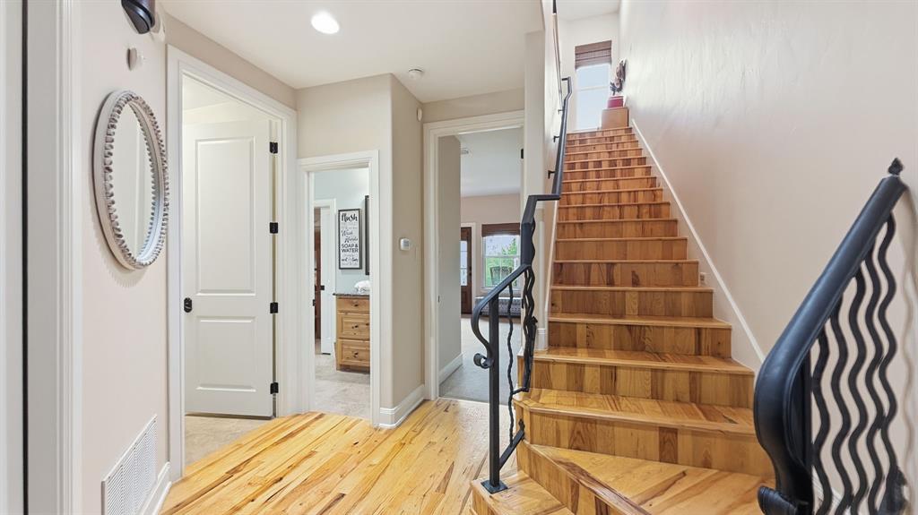 1029 Chapel Ridge Road